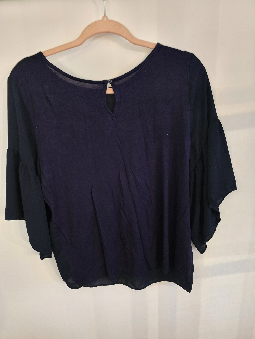 LOFT Navy and Deep Navy Keyhole Ruffle Sleeve Blouse